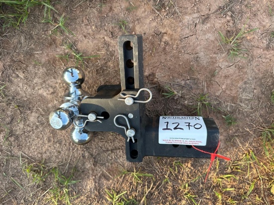 B&W Trailer Hitch