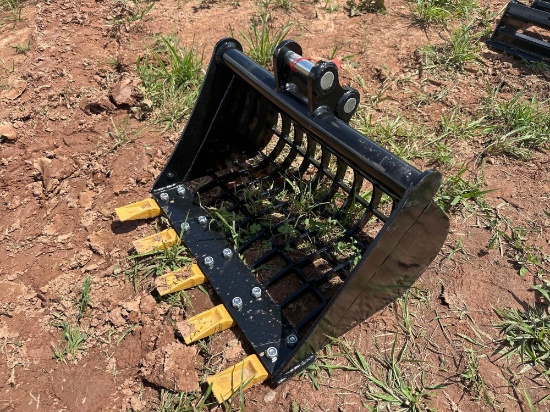 New/Unused 23in Mini Excavator Bucket