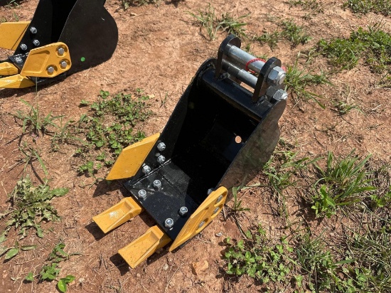 New/Unused 7in CFG Industrial Mini Excavator Bucket