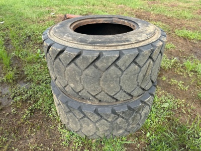 (2) 19.5L-24 Tubeless Tires