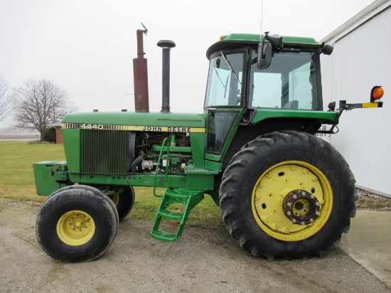 1982 John Deere 4440