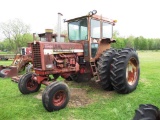 1970 International Farmall 1456 Turbo