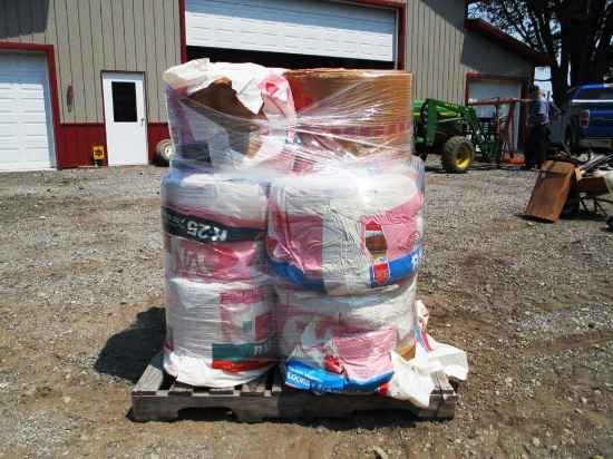 Lot of 8 Rolls of Insulation - NO RESERVE