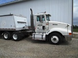 1995 International 9400 - NO RESERVE