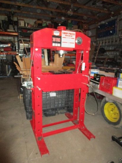 105-7    75 Ton Hydraulic/Pneumatic Shop Press - LIKE NEW - NO RESERVE