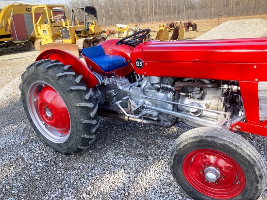 Massey Ferguson 135 Tractor