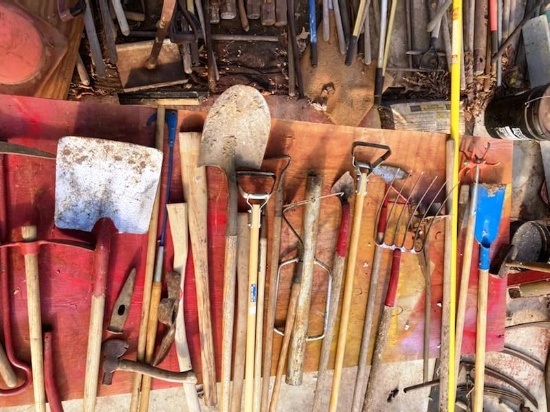 Large Lot of Hand & Garden Tools - GROUP C