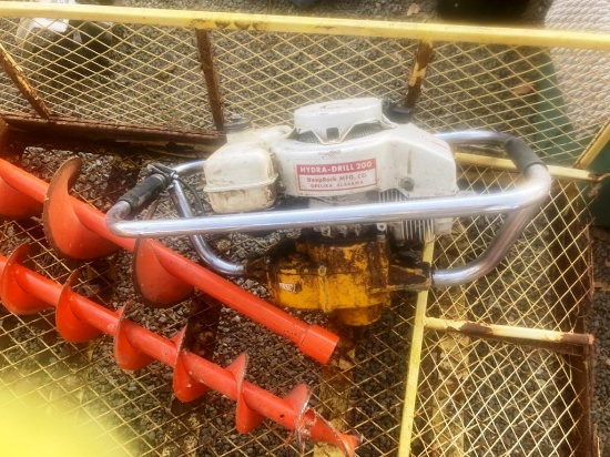 Gas Powered Auger w/ Wagon