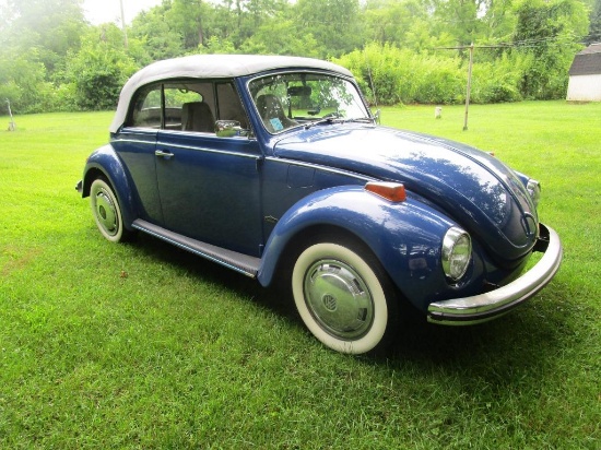 1971 Volkswagon Super Beetle Convertible