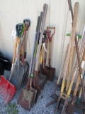 Lot of 9 Straight end Shovels