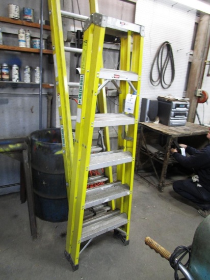 Step Ladder