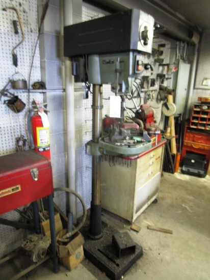 Delta 16 1/2" Variable Drill Press