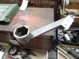 Axle Wrench