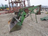 172-1 John Deere 148 Loader w/ Mounts - NO RESERVE