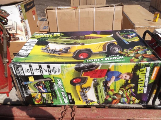 99-296 NEW Teenage Mutant Ninja Turtle Battery Powered Ride On Vehicle