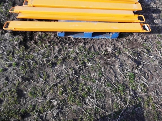 100-35 New Pair 8' Fork Extensions