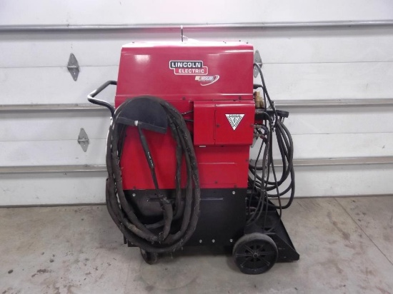 140-18 Lincoln Precision Tig 275 Welder - VERY NICE - OVER $10k NEW