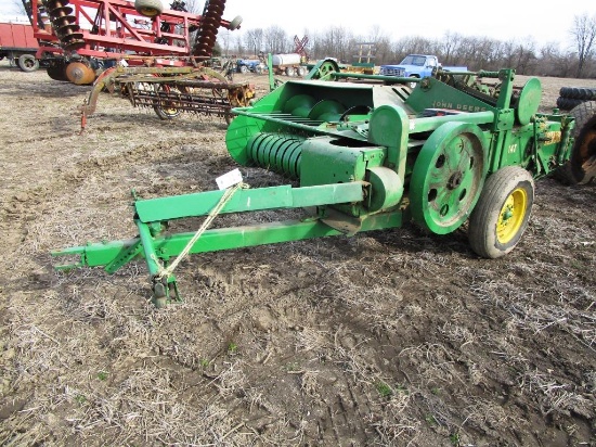 131-6 John Deere 14T Baler - Very Nice Baler, Makes Tight Bales