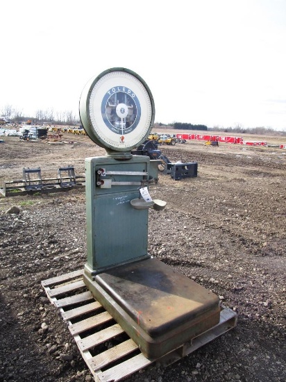 151-1 1000 lb. Capacity Toledo Scale - Works!