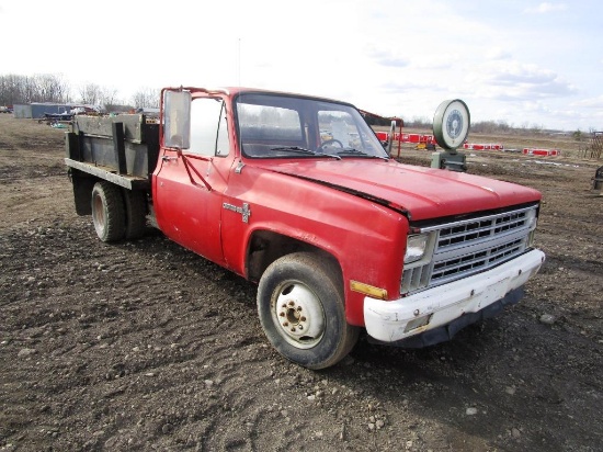 113-26 1980 Chevy 1 Ton Dump Truck - Runs Good, Dump Works