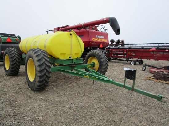 110-13 Yetter 1600 Gallon All Wheel Steer (AWS) Nurse Tank Cart - NICE
