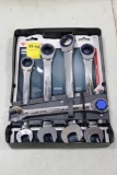 99-105 NEW Jobsmart Metric Ratcheting Combination Wrenches