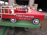 130-1 Vintage Pedal Fire Truck - EXCELLENT - W/ ORIG. INSTRUCTIONS