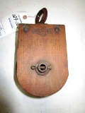 129-100 Wood Pulley