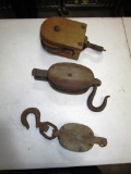 129-109 Lot of 3 Wood Pulley's