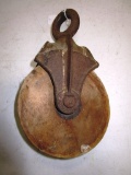 129-119 Cast Iron/Wood Pulley