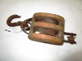 129-125 Steel/Wood Double Pulley