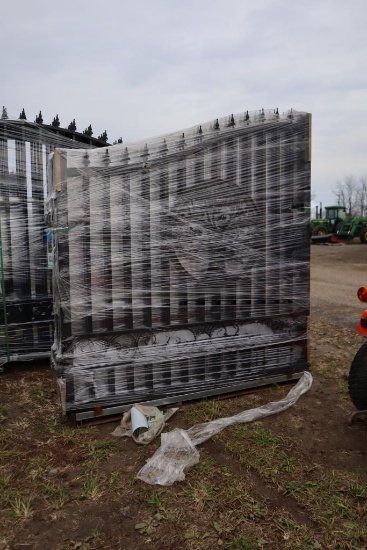 127-102 NEW Pair 14' Bi Parting Gate w/ Tree Design