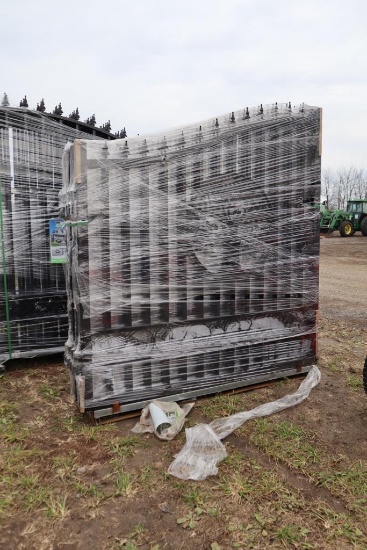 127-103 NEW Pair 14' Bi Parting Gate w/ Tree Design