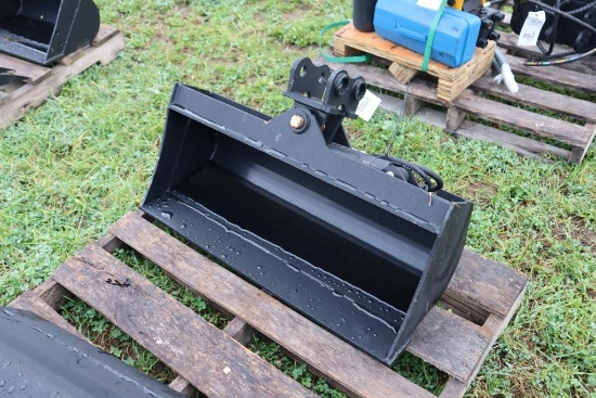 130-36 NEW Miva 32" Hyd. Tilting Mini Excavator Bucket