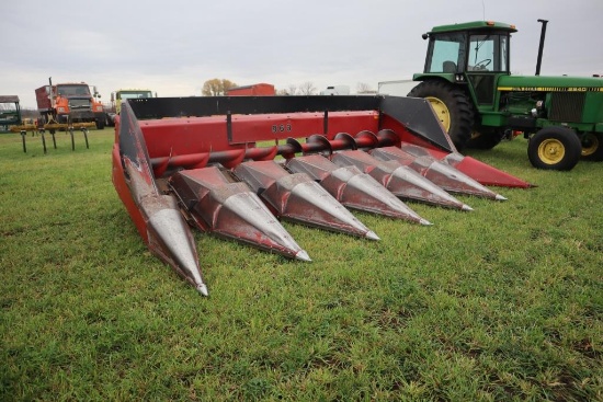 137-1 Case IH 963 6R Corn Head - Works Good