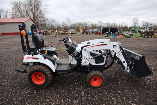 246-4 Bobcat CT1021 w/ Ldr., 4x4