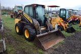 177-20 New Holland L225 Skid Steer - Full Cab, Aux. Hyd. 3329 hrs. Runs Good