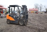 242-1 2021 Doosan 25 Forklift - ONLY 286 HOURS