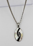 .925 NECKLACE WITH ABALONE SHELL PENDANT STERLING SILVER NECKLACE WITH ABALONE SHELL PENDANT ON A 21