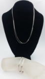GROUP OF 4 .925 - (2) NECKLACES & (2) BRACELETS GROUP OF 4 STERLING SILVER JEWELRY PIECES. TWO NECKL