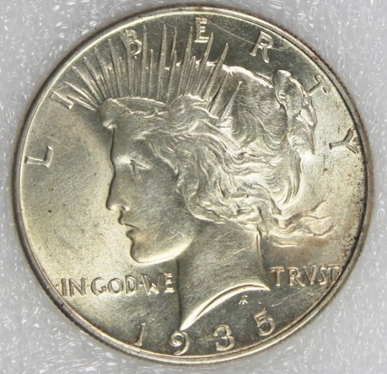 1935 PEACE SILVER DOLLAR