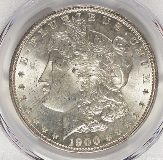 1900 MORGAN SILVER DOLLAR