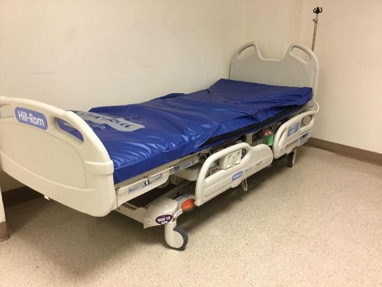 Hill-Rom Versacare P3200 Hospital Bed