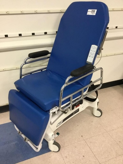 Transmotion TMM4 Procedure Chair