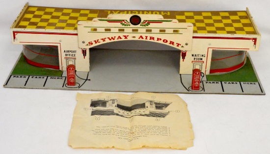 Rare Vintage Rich Industries Clinton, Iowa #755 Airport playset