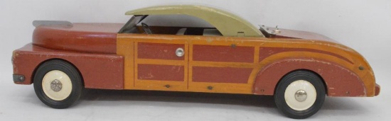 Buddy "L" Wooden Town and Country Car with original paint