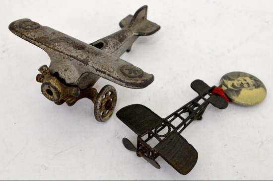 Rare Charles Lindberg pinback with Made in France airplane souvenir