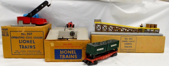 Three Lionel postwar O gauge accessories in original boxes