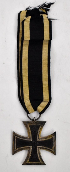 Original WWI German Iron Cross 2nd Second Class Medal 1914