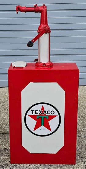 Restored oil storage pump with Texaco colors